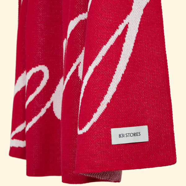 Pleasure Reading Knit Blanket – 831 Stories
